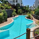 Modern Oasis With Jacuzzi & Two Terraces