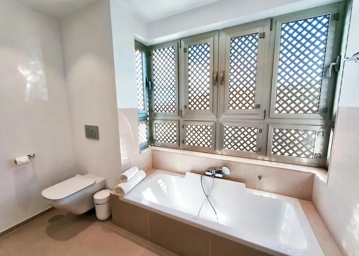 Modern Oasis With Jacuzzi & Two Terraces Apartmán Palm-mar