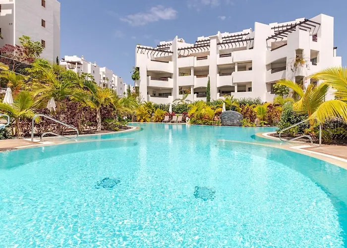 Lejlighed Modern Oasis With Jacuzzi & Two Terraces